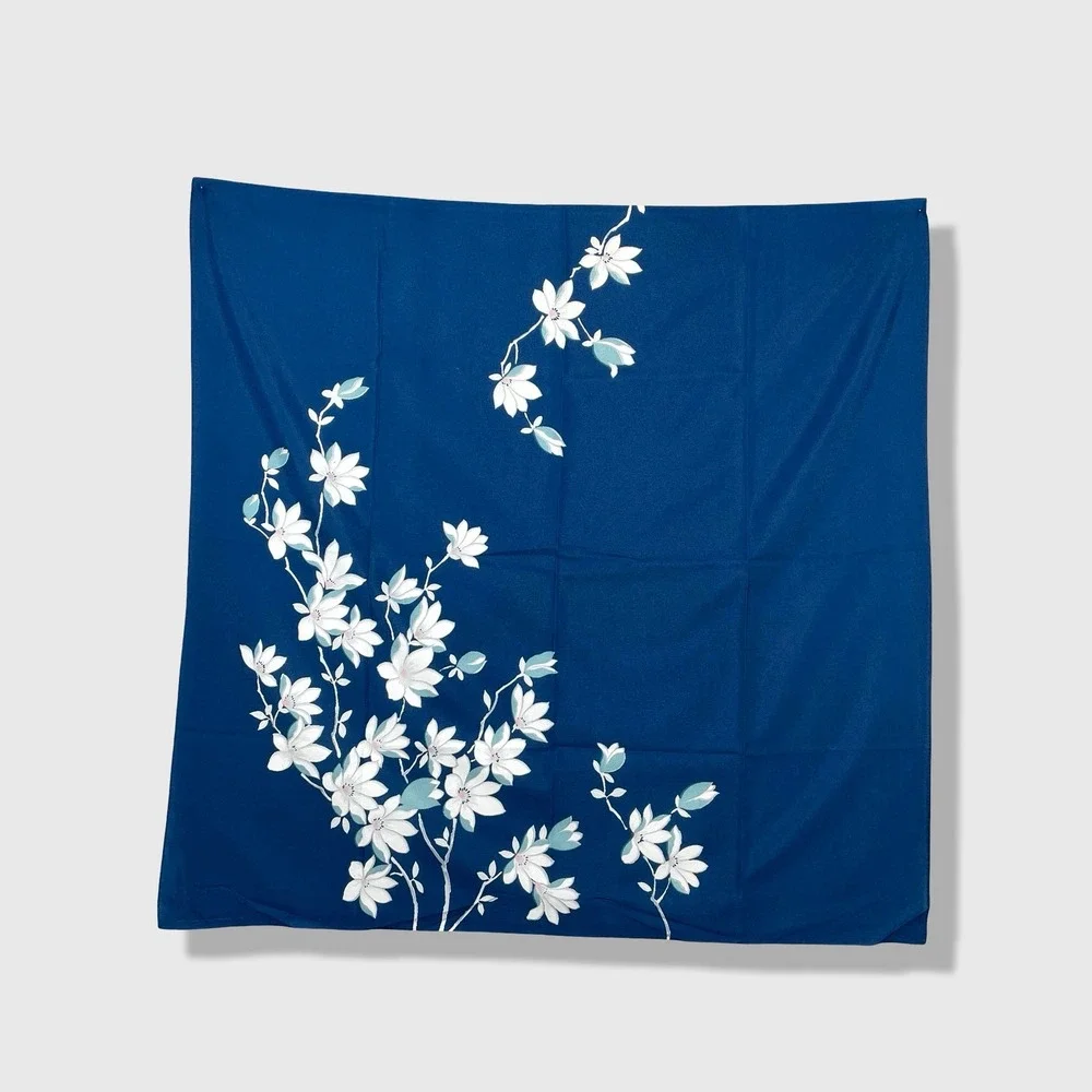 Unbranded Square Scarf Women OS Blue Floral Chinoiserie‎ Elegant Silk Feel